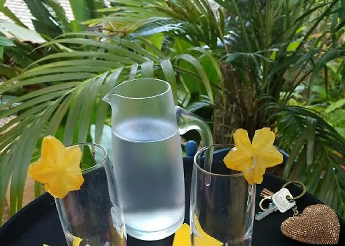 Bois Joli Villa Au Cap (Mahe)